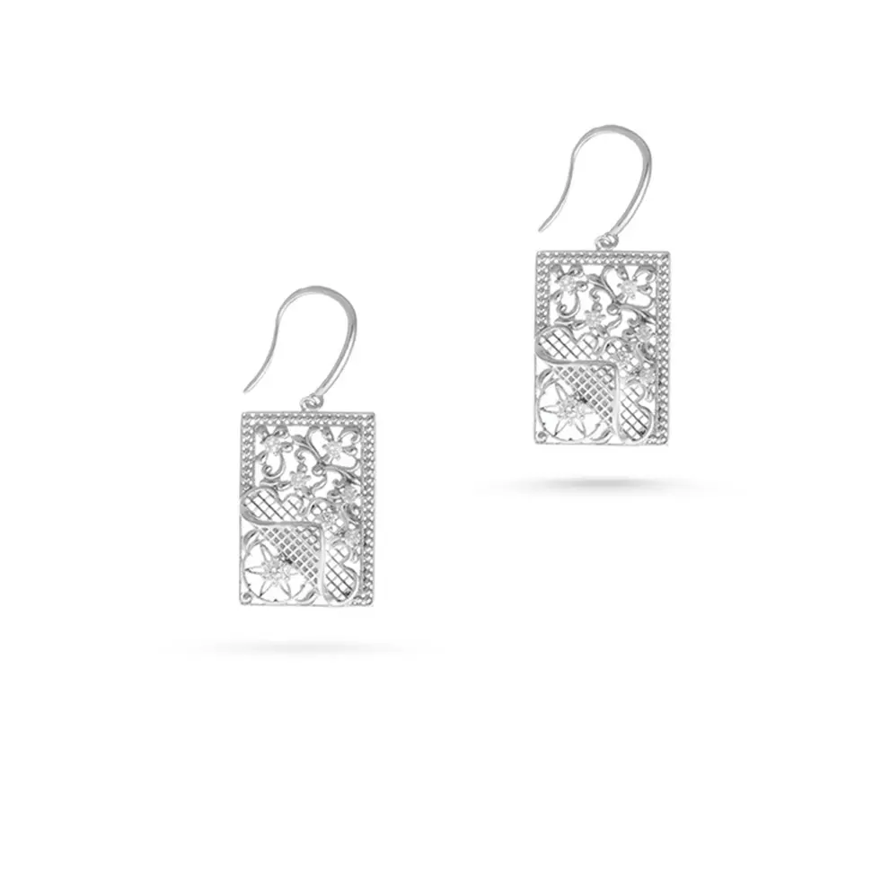 Earring.webp