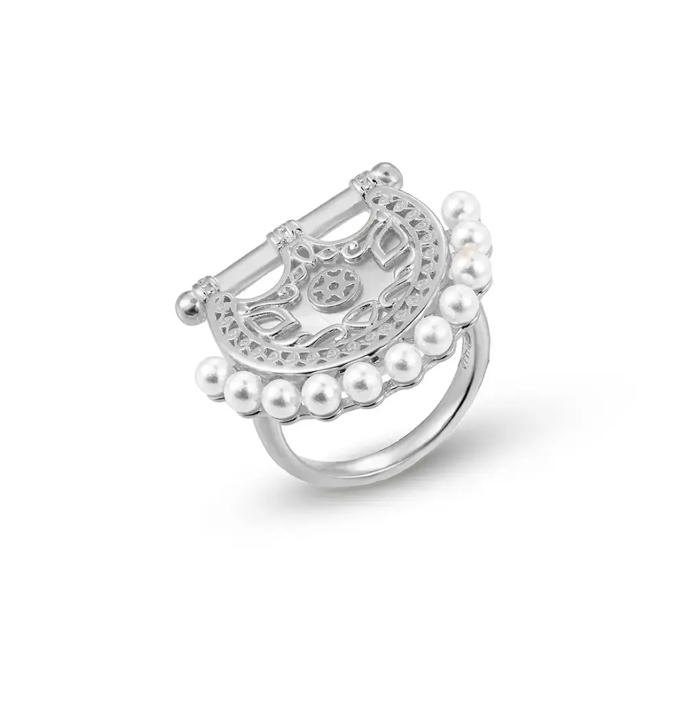 Kahilah's Silver Ring with Pearl (KC7)